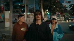 default video 1000x562 img