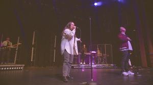 default video 1000x562 img