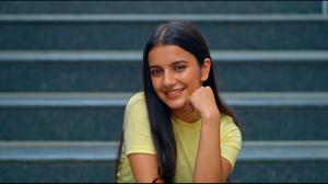 default video 1000x562 img