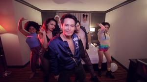 default video 1000x562 img