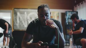 default video 1000x562 img