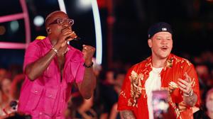 default video 1000x562 img