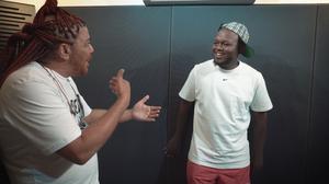 default video 1000x562 img