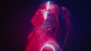 default video 1000x562 img