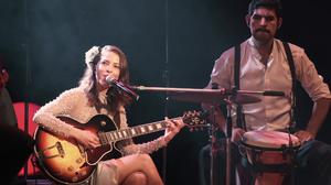 default video 1000x562 img