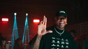 default video 1000x562 img