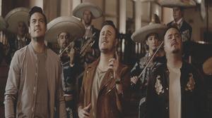 default video 1000x562 img