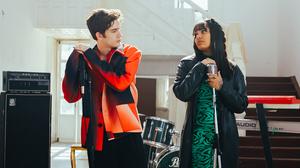 default video 1000x562 img