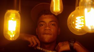 default video 1000x562 img