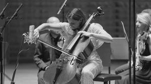 default video 1000x562 img