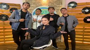 default video 1000x562 img