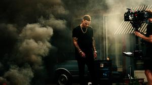 default video 1000x562 img