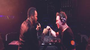 default video 1000x562 img