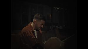 default video 1000x562 img