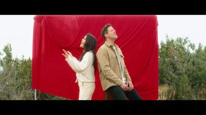 default video 1000x562 img