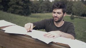 default video 1000x562 img