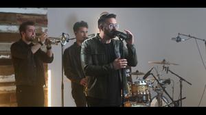 default video 1000x562 img