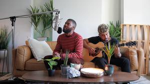 default video 1000x562 img