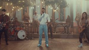 default video 1000x562 img