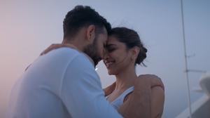 default video 1000x562 img