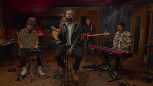 default video 1000x562 img