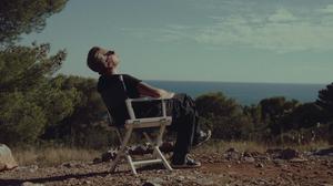 default video 1000x562 img