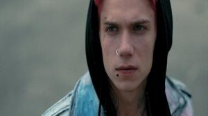 default video 1000x562 img