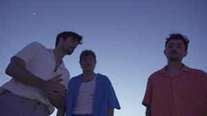 default video 1000x562 img