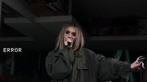 default video 1000x562 img