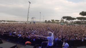 default video 1000x562 img