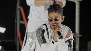 default video 1000x562 img