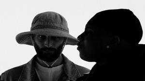 default video 1000x562 img