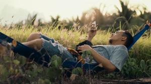 default video 1000x562 img