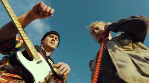 default video 1000x562 img