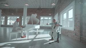 default video 1000x562 img