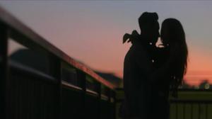 default video 1000x562 img