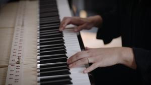 default video 1000x562 img