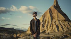 default video 1000x562 img