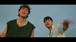 default video 1000x562 img