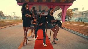 default video 1000x562 img