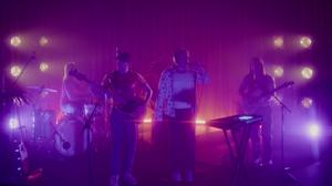 default video 1000x562 img