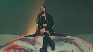 default video 1000x562 img