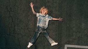 default video 1000x562 img