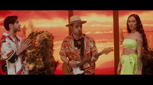 default video 1000x562 img