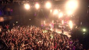 default video 1000x562 img