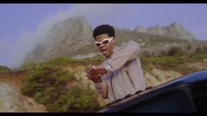 default video 1000x562 img