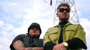 default video 1000x562 img