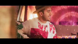 default video 1000x562 img