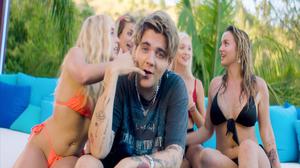 default video 1000x562 img