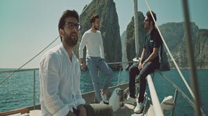 default video 1000x562 img